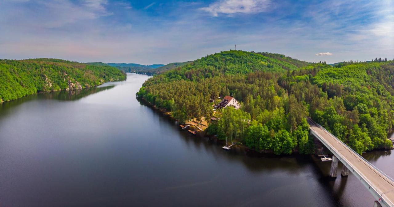Hotel Hladina Nebrich Eksteriør billede