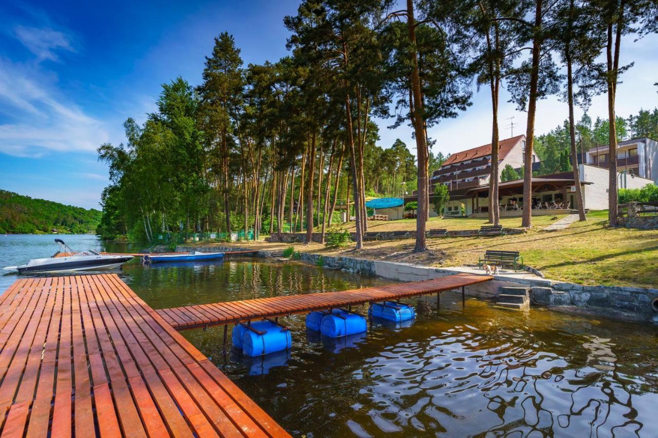 Hotel Hladina Nebrich Eksteriør billede